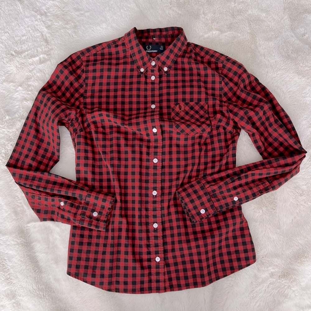 Fred Perry | Plaid Button Down Collar Embroidered Logo | Size: 4 | Red & Black